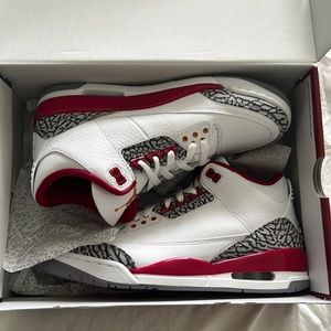Jordan 3 Cardinal